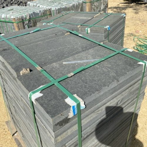 Đá bazan khò lửa