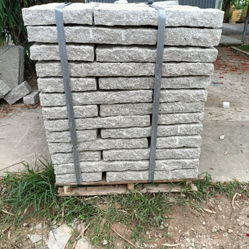 Đá Trắng Chẻ Tay 30x60